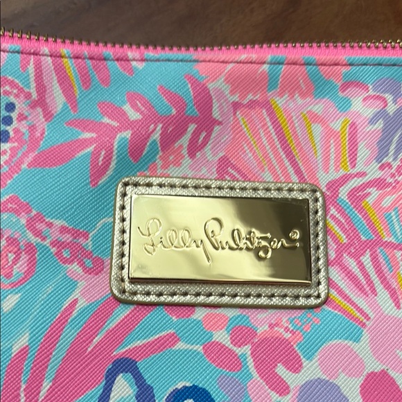 Lilly Pulitzer Pink and Blue Tropical Small Laptop Cover - Picture 2 of 5